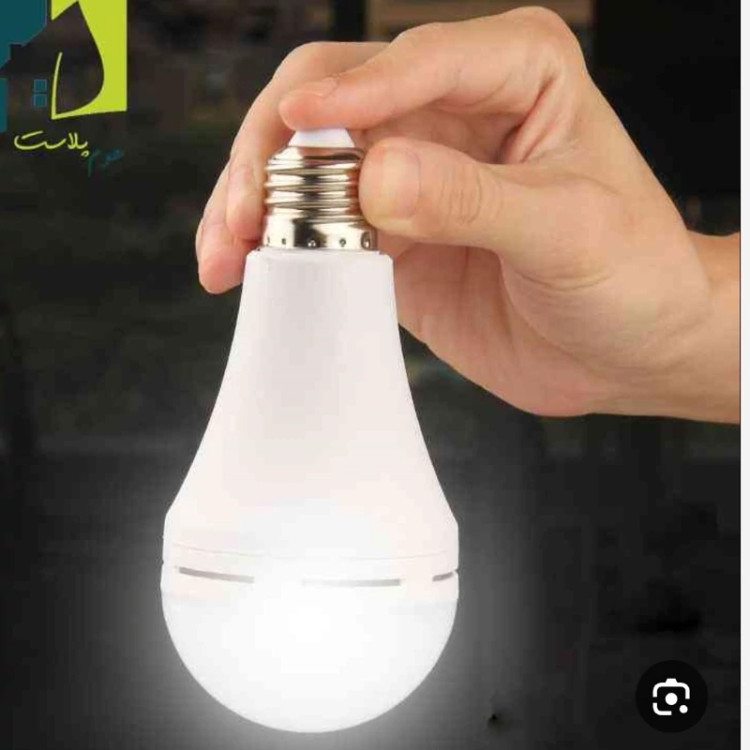 لامپ شارژی سرپیچ دار 20 وات
