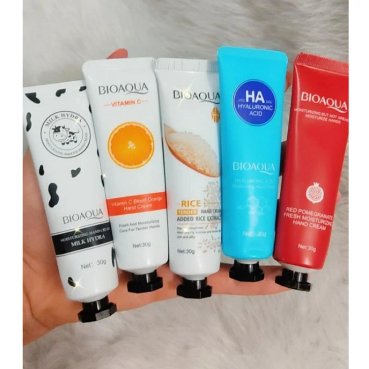 کرم مرطوب کننده دست رایحه های مختلف (نرم کننده و شاداب کننده دست) مدل new kanada051
