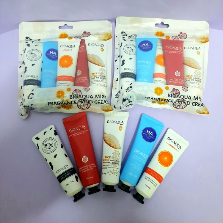کرم مرطوب کننده دست رایحه های مختلف (نرم کننده و شاداب کننده دست) مدل new kanada051
