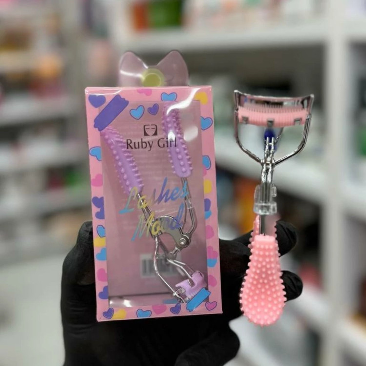 فر مژه شانه دار همراه جعبه مدل new kanada051