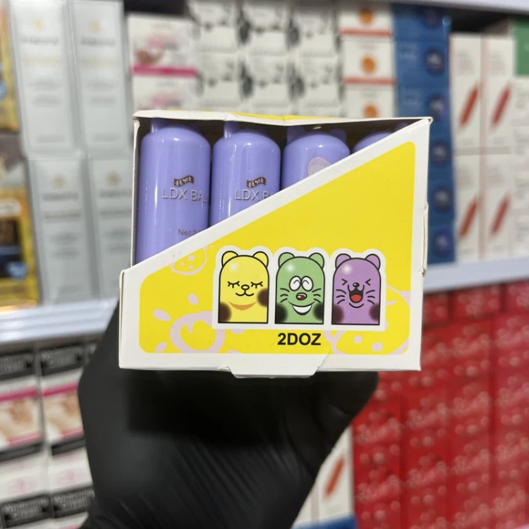 بالم لب عروسکی رژ لب بالمی بدون رنگ مدل new kanada041