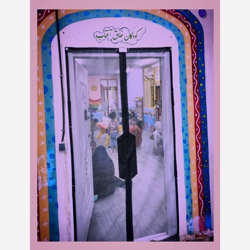 پرده توری مغناطیسی 90 در 210 سانت(ضمانتی) مدل جدید آهنربا یکسره ضربگیردارتور پشه آهنربایی پرده مگنتی مدل new kanada031