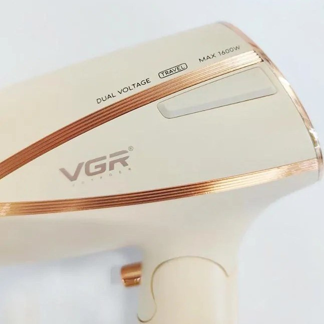 سشوار مسافرتی وی جی ار VGR مدل v-429 مدل:new kanada0115332