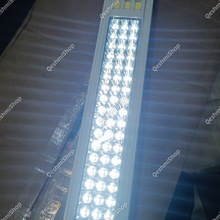 چراغ شارژی خورشیدی مدل HEL-6889T باتری 3000 میلی آمپر لیتیوم یون مدل:new kanada011521