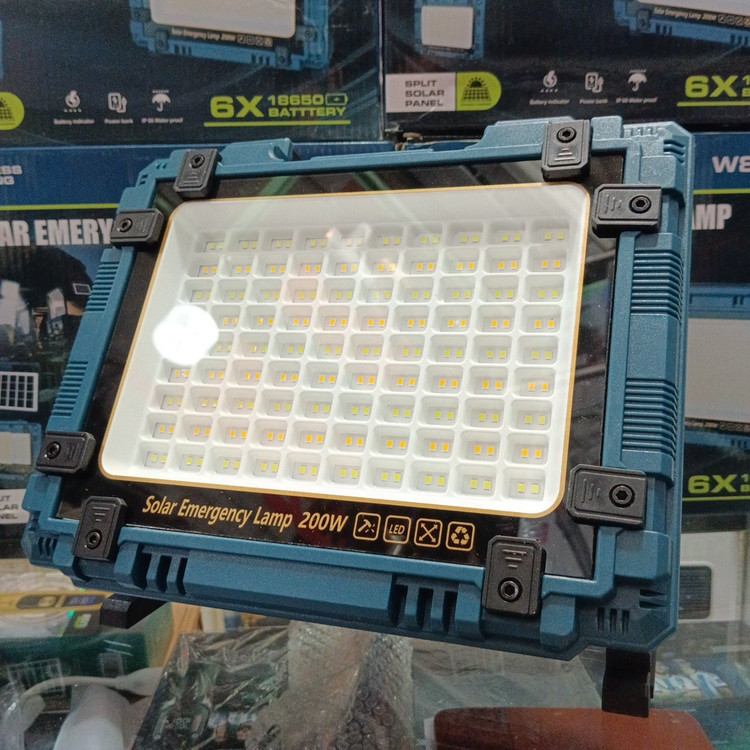 چراغ پروژکتور 200 وات سیار شارژی با پنل خورشیدی قابل جدا شدن مدل W8110-1 مدل:new kanada011511