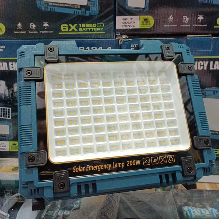 چراغ پروژکتور 200 وات سیار شارژی با پنل خورشیدی قابل جدا شدن مدل W8110-1 مدل:new kanada011511