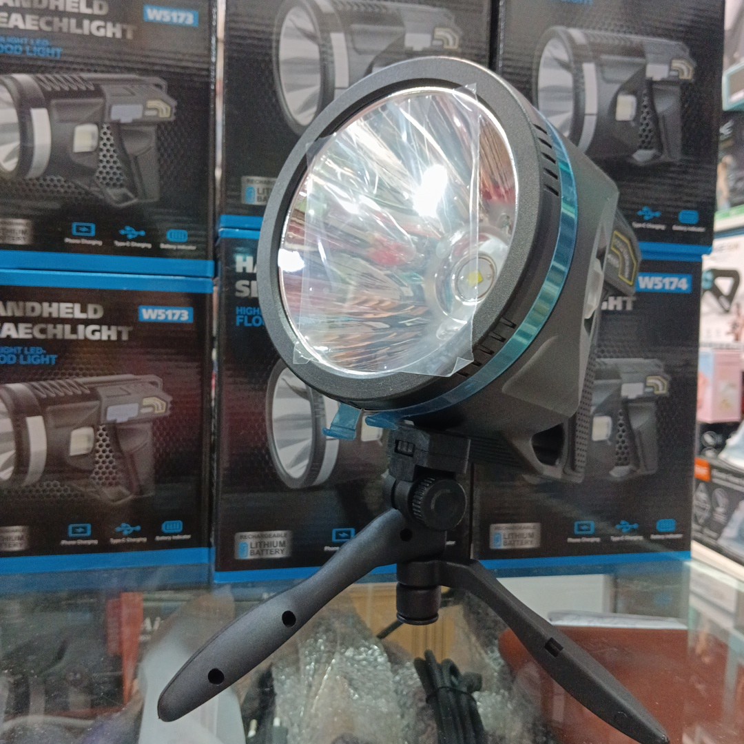 چراغ دستی دوربرد سایز LARGE مدل W5174 مدل:new kanada011511