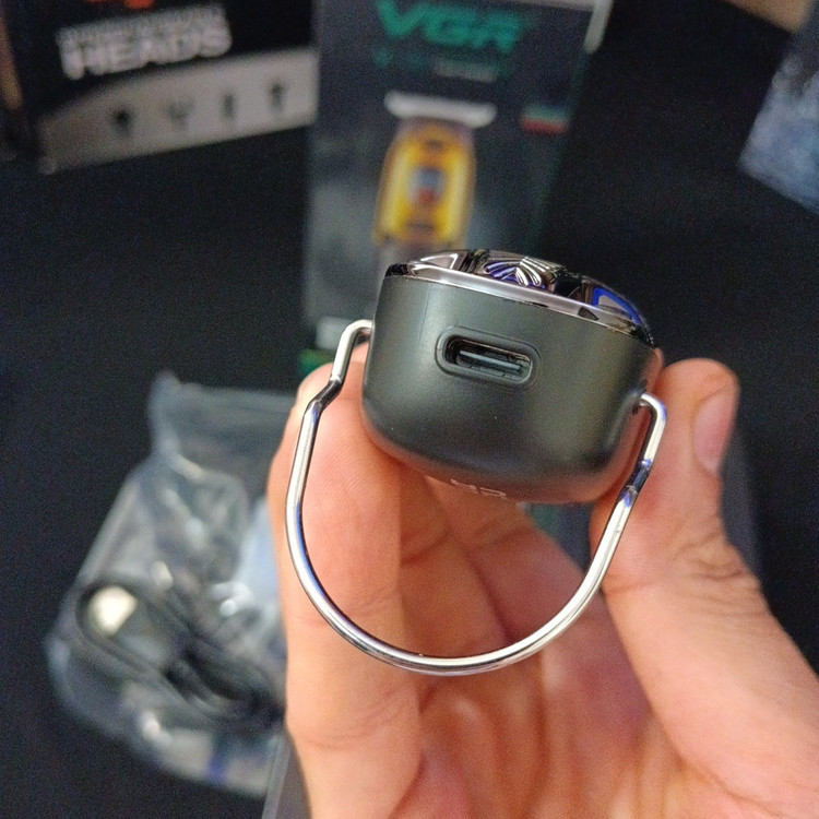 ماشین اصلاح موی صورت VGR مدل V-981 خط زن وی جی آر VGR V-981 مدل:new kanada01419