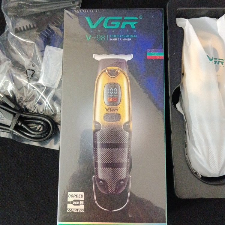 ماشین اصلاح موی صورت VGR مدل V-981 خط زن وی جی آر VGR V-981 مدل:new kanada01419