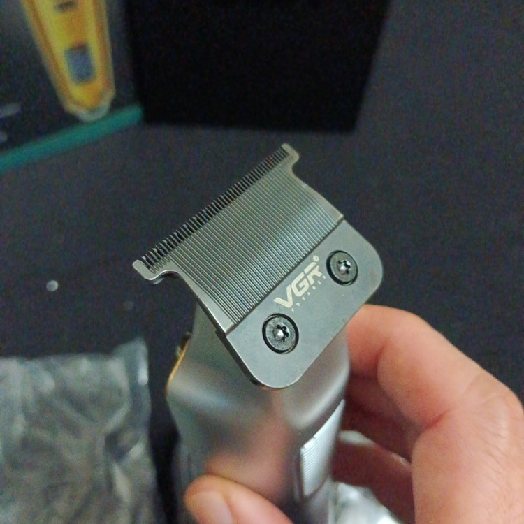 خط زن VGR v-931 ا hair trimmer vgr 931 - مدل:new kanada01419