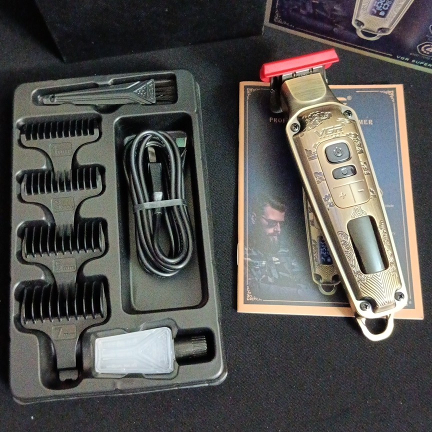 خط زن VGR v-901 ا hair trimmer vgr 901 مدل:new kanada01419