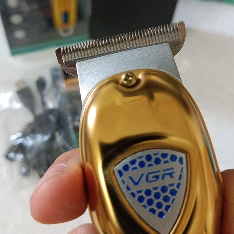 ماشین اصلاح وی جی آر VGR مدل V-902 professional Hair TRIMMER V-902 مدل:new kanada01419