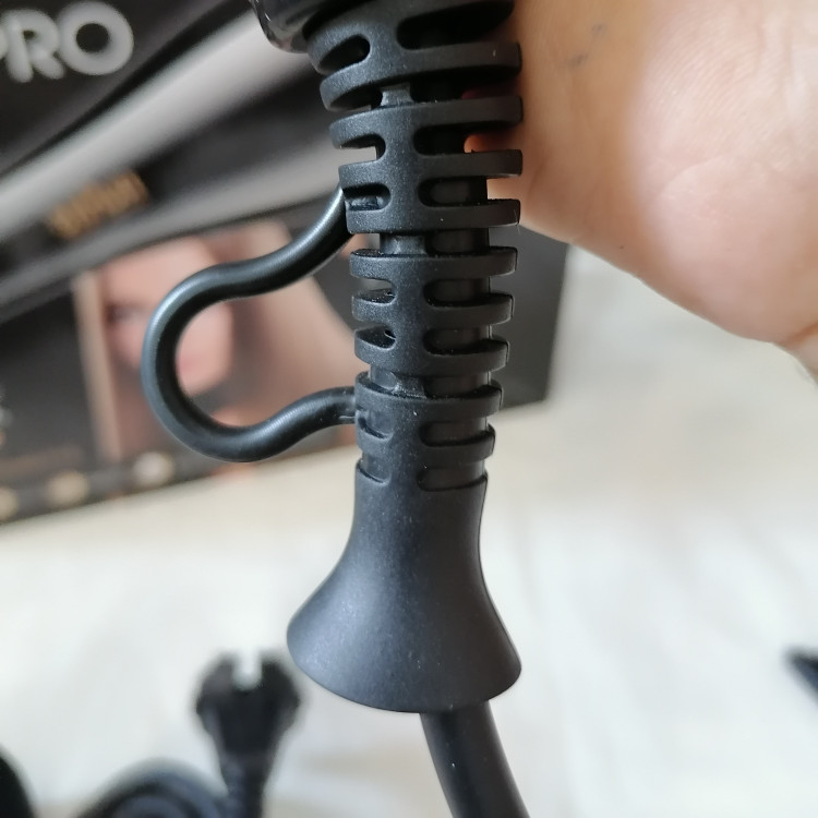 سشوار براون مدل Braun salon pro br 8818 مدل:new kanada01419