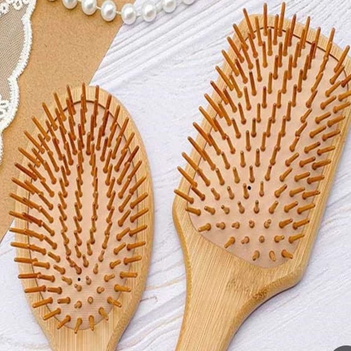 برس چوبی دندانه چوب اصل بامبو جلوگیری از ریزش مو و ضد موخوره و دندانه چوبی تضمینی شانه چوبی مدل:new kanada01414