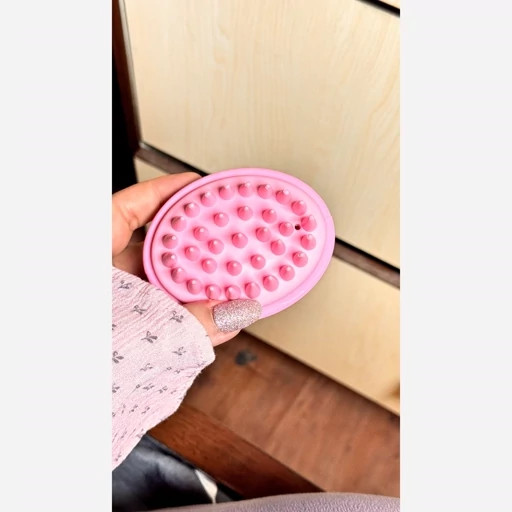 ماساژور سر سیلیکونی وارداتی اورجینال تقویت ریشه مو ضد شویندن کامل موها جلوگیری از شوره سر شور سرشور سیلیکونی باکیفیتمدل:new kanada01319