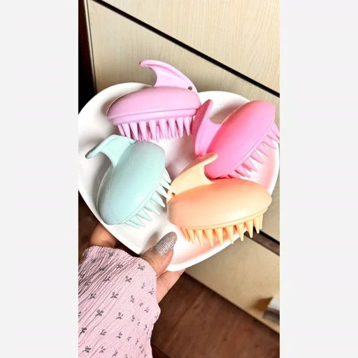 ماساژور سر سیلیکونی وارداتی اورجینال تقویت ریشه مو ضد شویندن کامل موها جلوگیری از شوره سر شور سرشور سیلیکونی باکیفیتمدل:new kanada01319