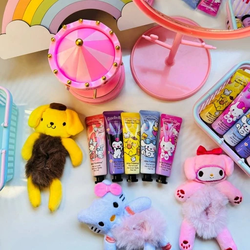 کرم دست آبرسان فانتزی کیوت کرومی ملودی سینامورول کیتی و دوستان ابرسان کیفی کوچک وزن30 گرمی مدل:new kanada01319