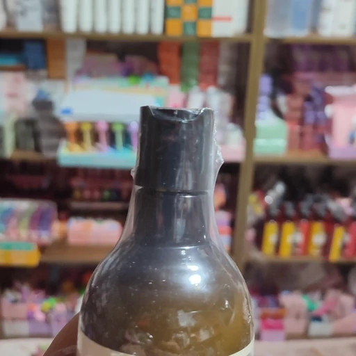 شامپو رزماری اصل اورجینال ضد ریزش و رویش مجدد تقویت ریشه مو ضد موخوره مناسب موهای کراتین شده بدون سولفات گیاهی مدل:new kanada01319