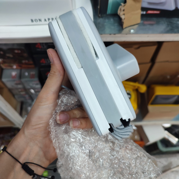 شیشه پاک کن مغناطیسی دو جداره دبلیو اس ، شیشه پاک کن مگنتی 2 جداره W.S ، شیشه پاککن مغناطیسی دوجداره دبلیو اس
