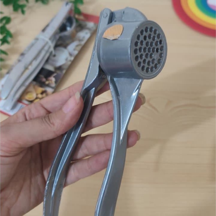 سیر له کن فلزی ،سیر کوب دستی اتحاد ، سیرله کن عروس