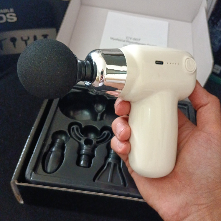 مینی ماساژور تفنگی شارژی MASSAGER مدل CY-007 دارای 4 سری ماساژ موجود در فروشگاه قشمی شاپ QESHMISHOP